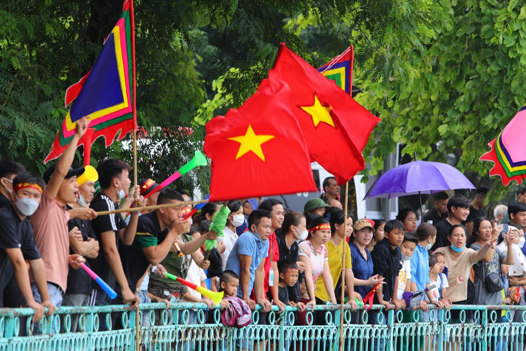 Giải Bơi chải thuyền rồng Hà Nội năm 2022